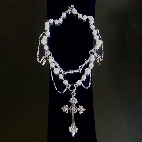 Gothic perlenkette kreuz - gothic,